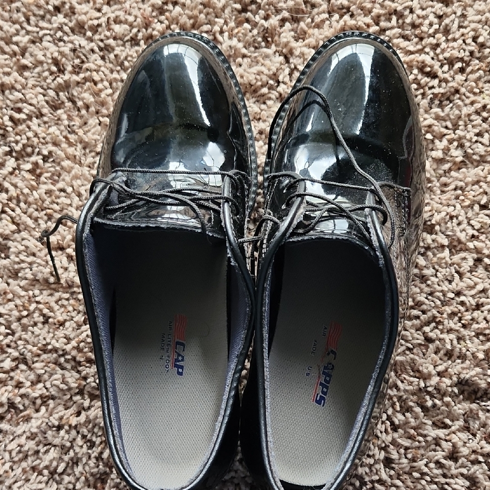 Black Capps Womens Shoes